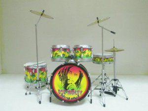 reggae sounding drum on kit